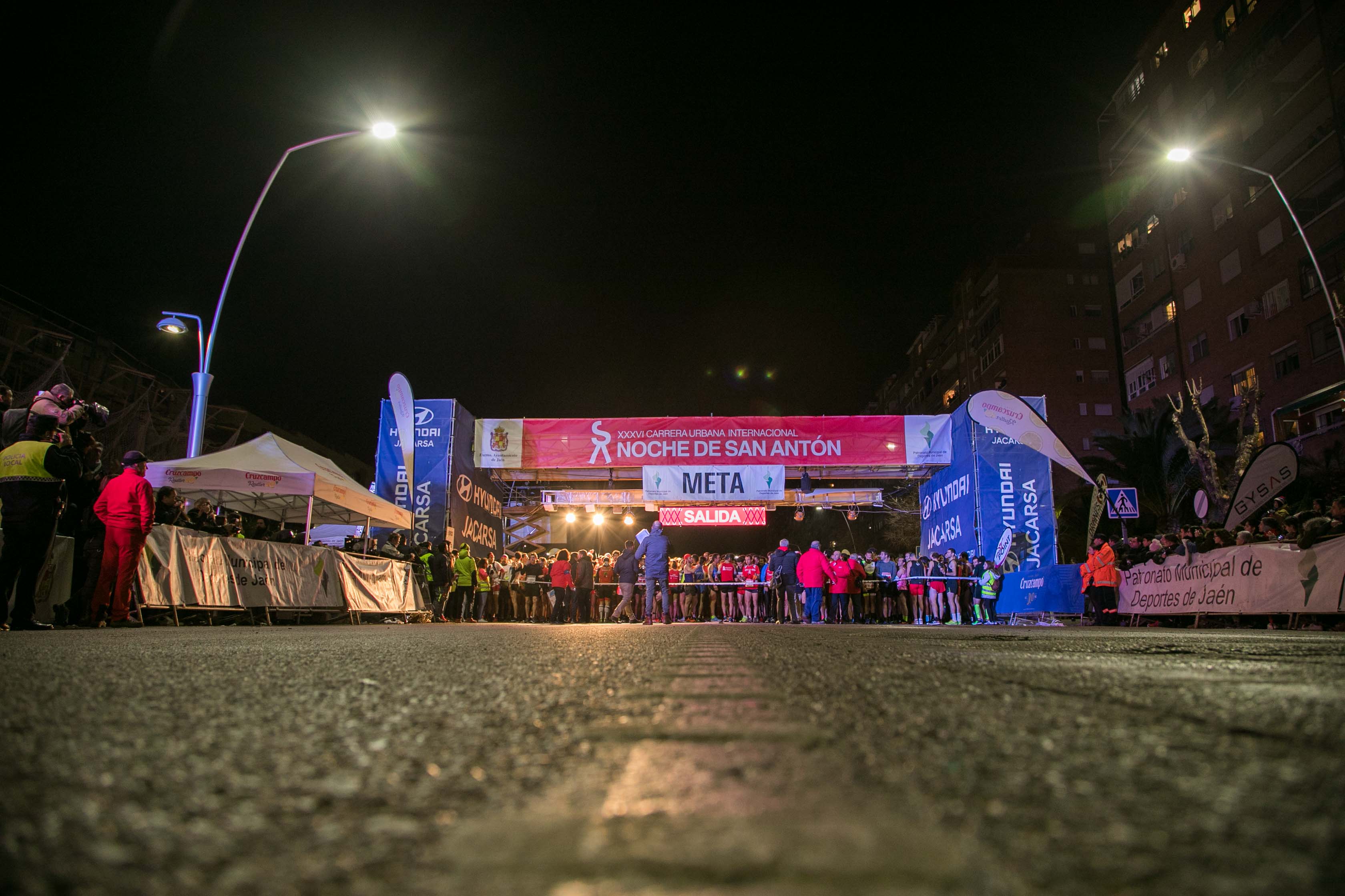 Este año no nos quedamos sin la Carrera Urbana Internacional "Noche de San Antón" Jaen24h