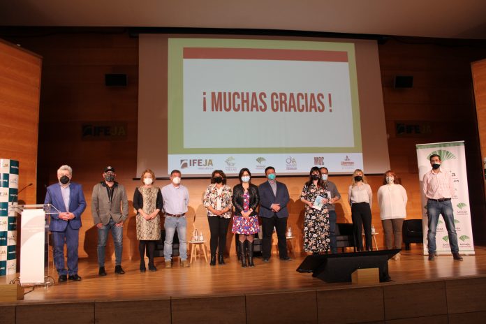 "Alma de Olivo", un libro nacido del III Premio Internacional de Relato Corto sobre Olivar Aceite de Oliva y Oleoturismo Jaén24h