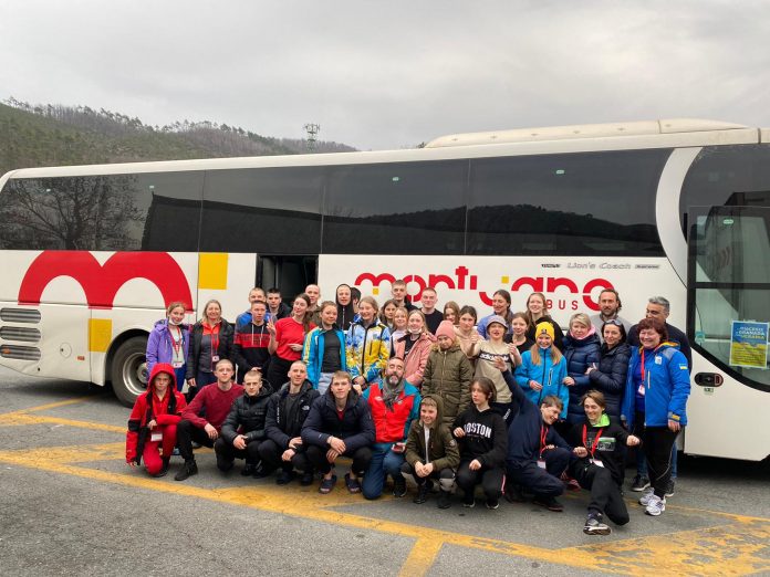 Los jiennenses de Jaén con Ucrania han conseguido que 45 niños ucranianos lleguen a Sierra Nevada jaen24h