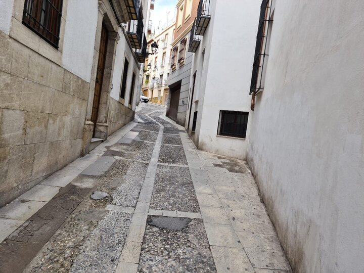 Obras en la calle Madre de Dios Jaén Jaén24h