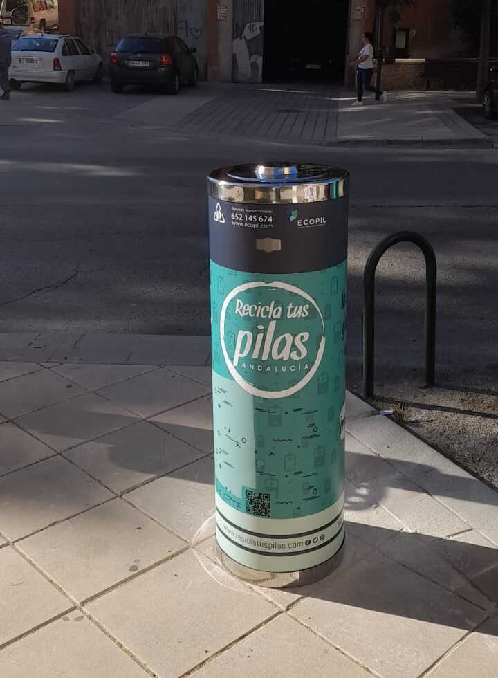 Seis nuevos contenedores para la recogida de pilas en Jaén jaen24h