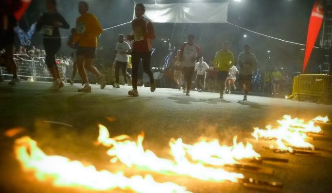 Noche San Antón Jaén24h carrera lumbres