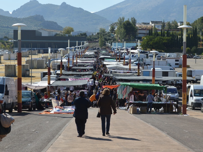 El mercadillo vuelve a funcionar este jueves, 28 de mayo Jaén24h