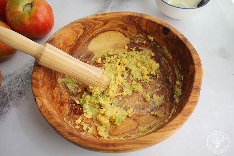 pipirrana jaen majado cocinando entre olivos jaen24h