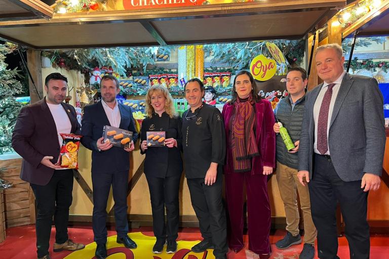 Presentación_2_mercadillo_navideño_a_la_explanada_de_El_Corte_Inglés_Jaén24h