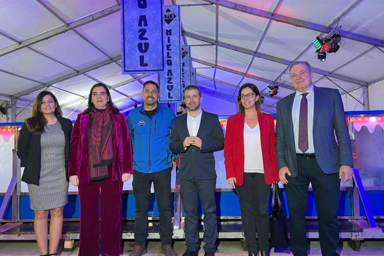 Presentación_3_mercadillo_navideño_a_la_explanada_de_El_Corte_Inglés_Jaén24h