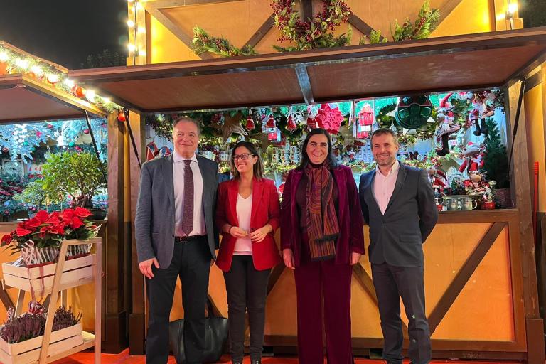 Presentación_4_mercadillo_navideño_a_la_explanada_de_El_Corte_Inglés_Jaén24h