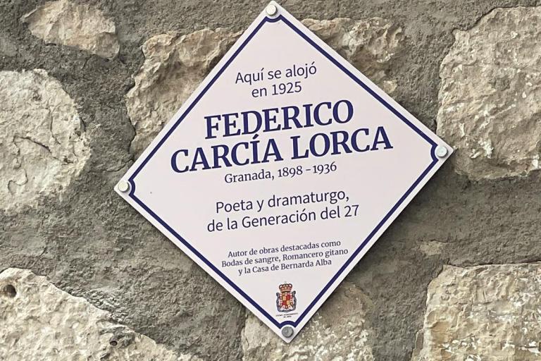 se-han-instalado-placas-dedicadas-a-personajes-destacados-en-el-casco-histórico-jaen24h