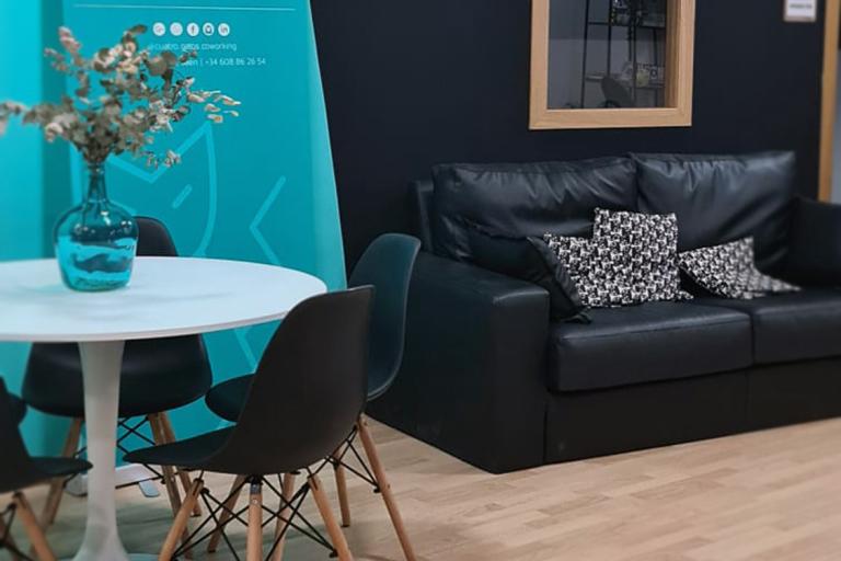 Cuatro Gatos Coworking Jaén24h