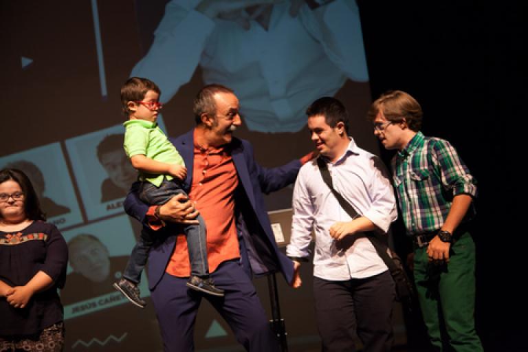 Actuación noche de monólogos Asociación de Síndrome de Down de Jaén