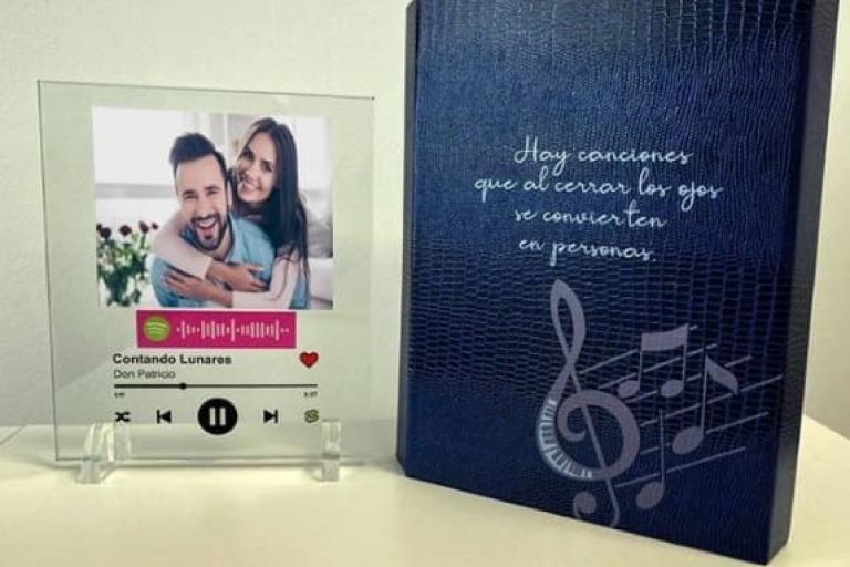 Copycrea regalos personalizados y diseño gráfico en Jaén